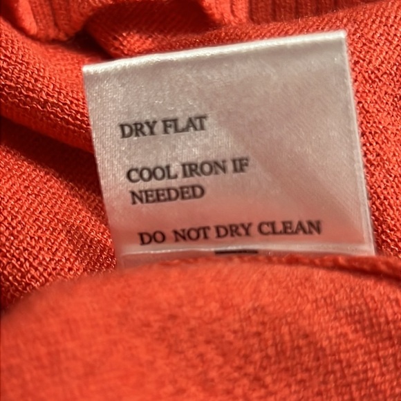 Tracy Negoshian Silk Knit Sweater - Picture 4 of 6